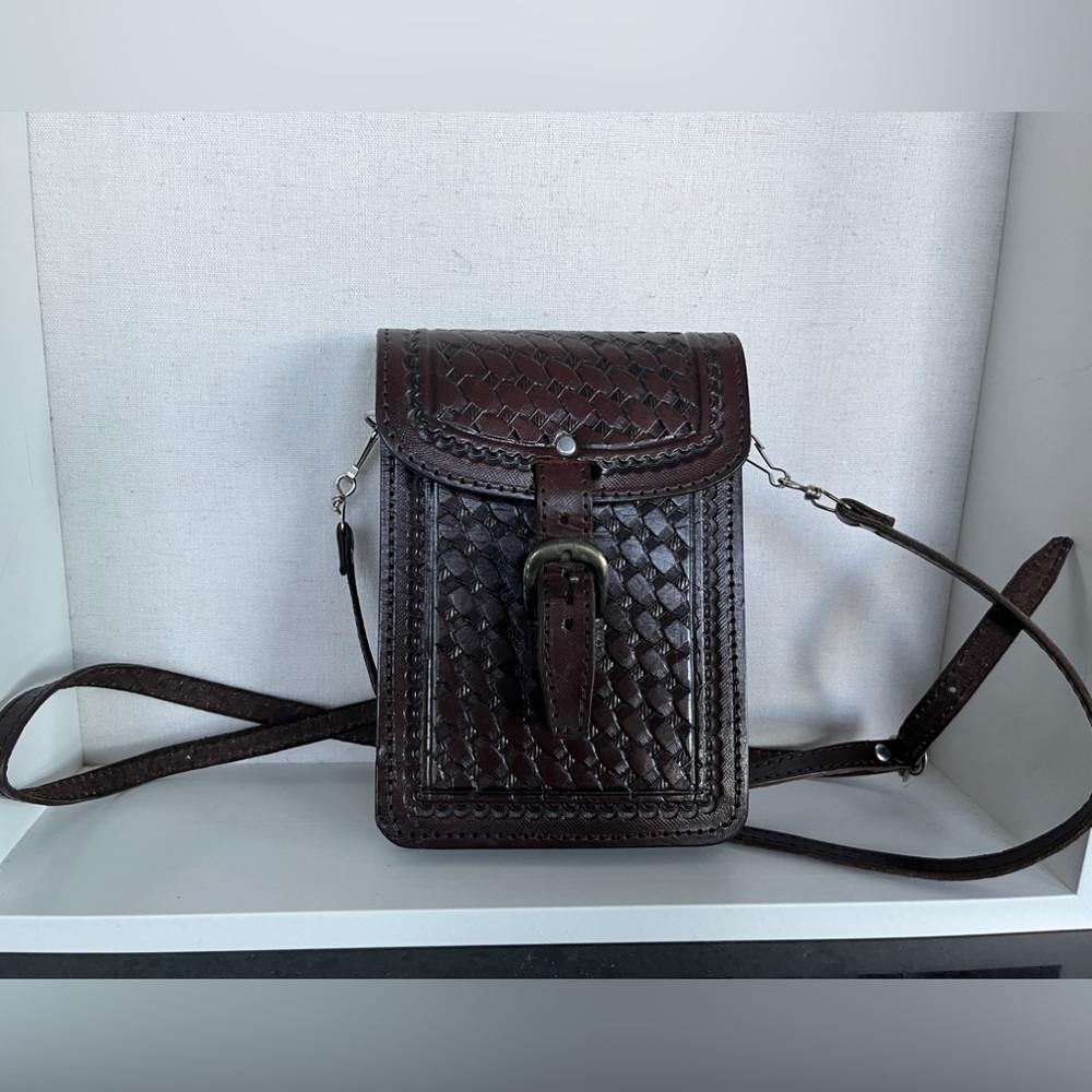 Oaxaca Leather crossbody